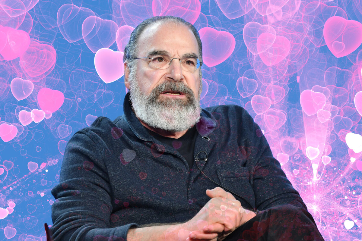 Mandy Patinkin on a background of hearts