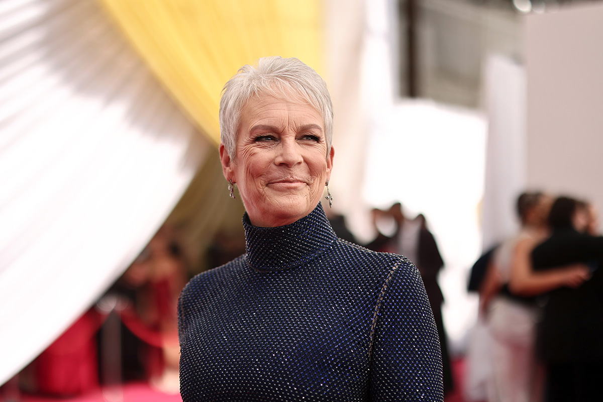 Jewish Mom Jamie Lee Curtis Is Officiating Her Daughter's Wedding and We're  Obsessed – Kveller