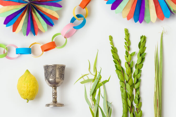 All the Sukkot Decorations and Crafts Your Sukkah Needs