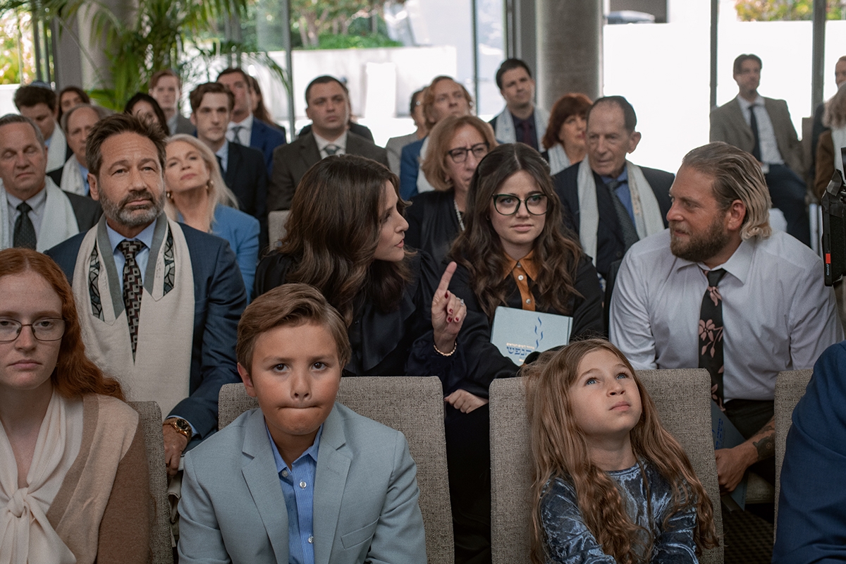 You People. (L to R) David Duchovny as Arnold, Julia Louis-Dreyfus as Shelley, Molly Gordon as Liza and Jonah Hill (Writer-Producer) as Ezra in You People.