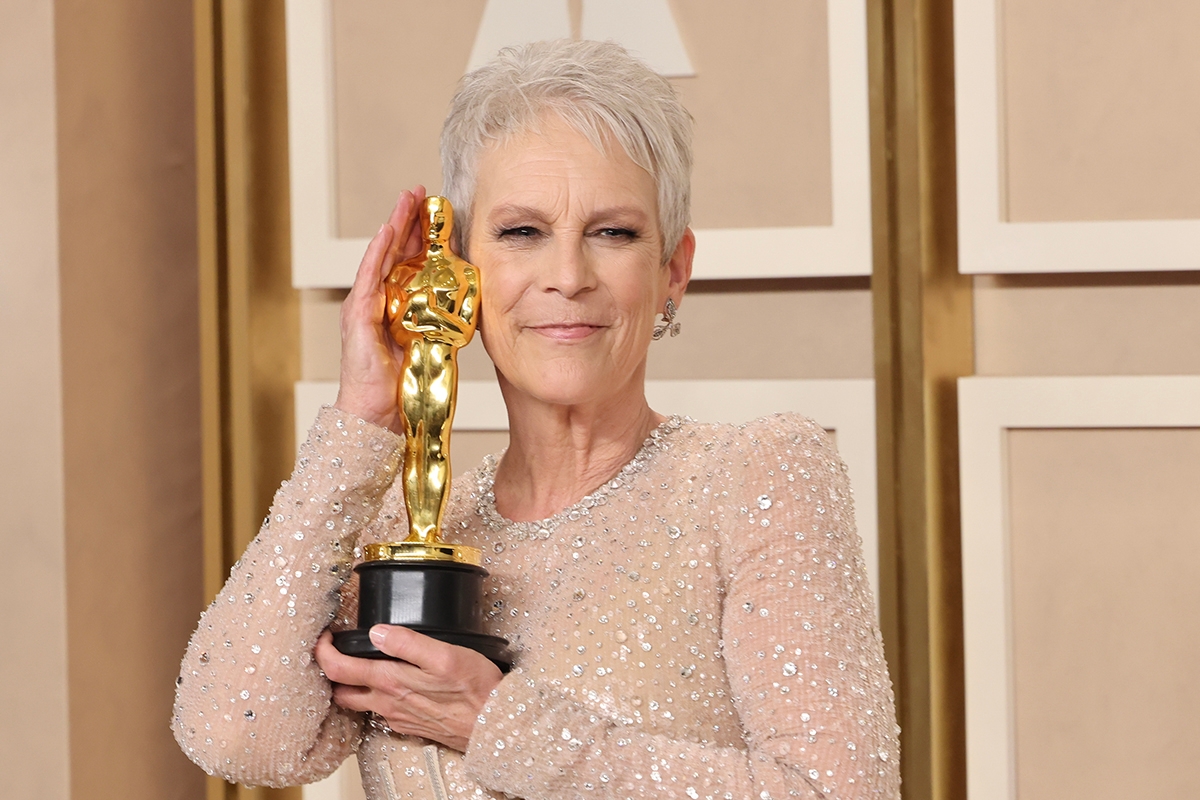 HOLLYWOOD, CALIFORNIA - MARCH 12: Jamie Lee Curtis, winner of Best Actress in a Supporting Role award for ‘Everything Everywhere All at Once’ poses in the press room during the 95th Annual Academy Awards at Ovation Hollywood on March 12, 2023 in Hollywood, California.