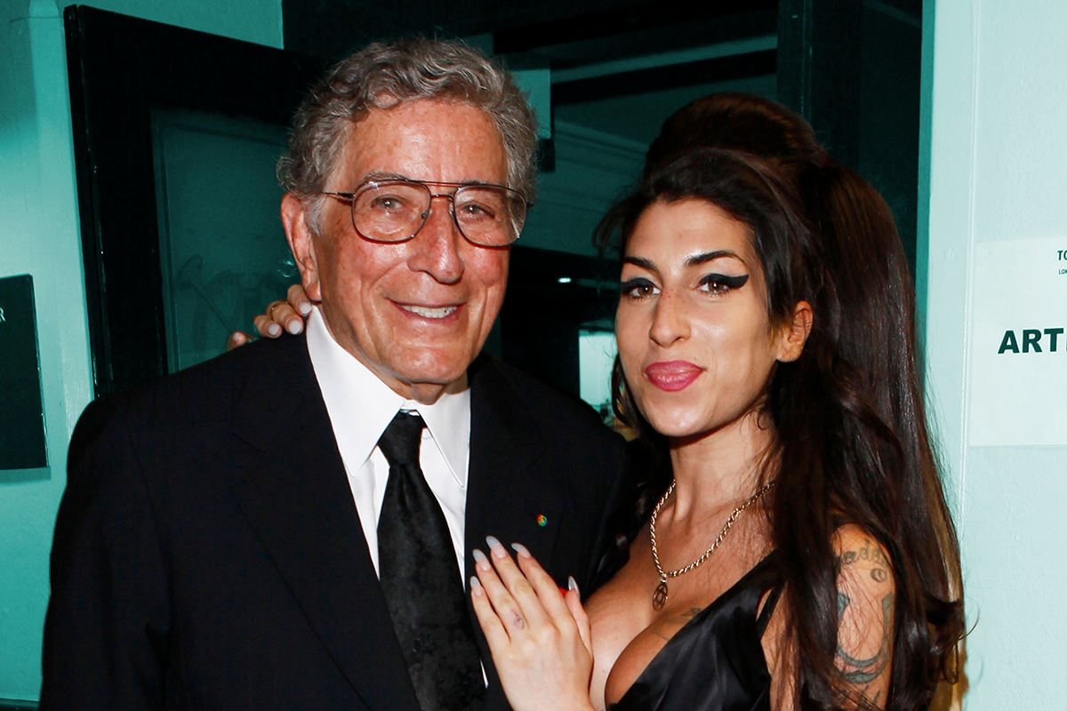 Tony Bennett and Amy Winehouse together after his concert in the Royal Albert Hall in 2010