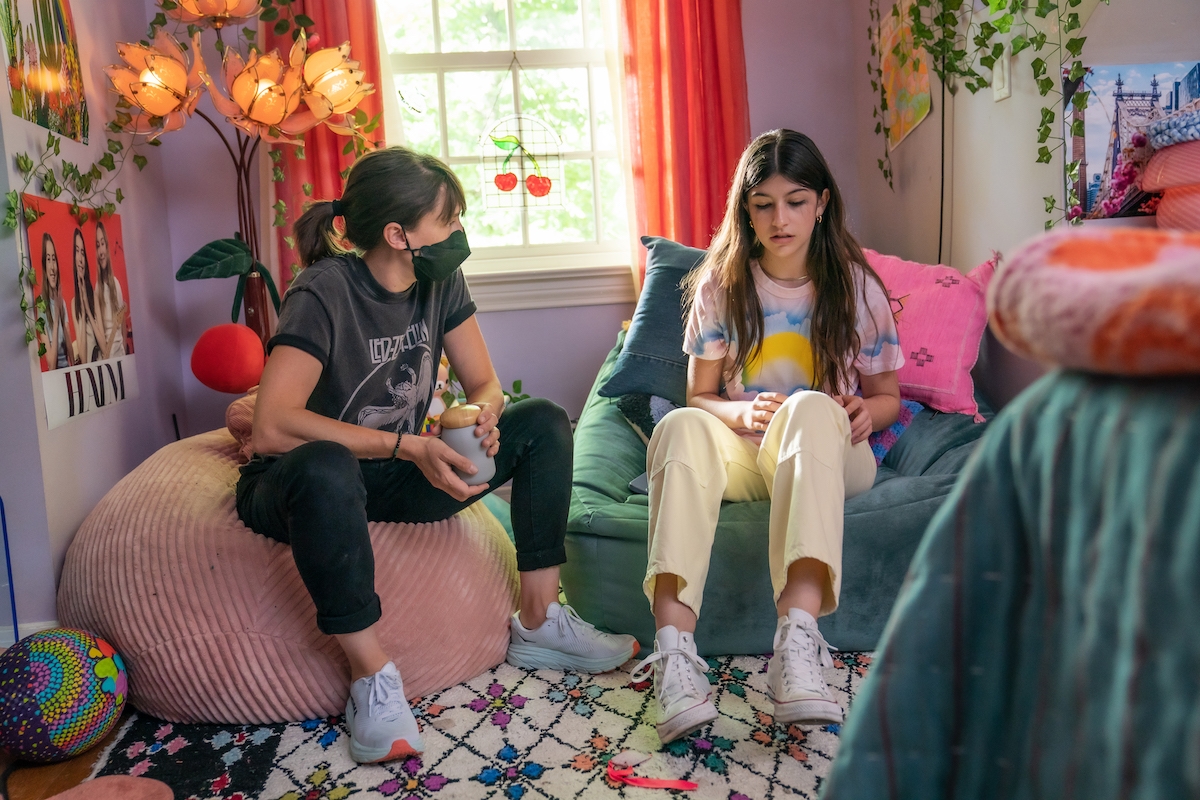 You Are SO Not Invited To My Bat Mitzvah - BTS - (L to R) Director Sammi Cohen and Sunny Sandler as Stacy Friedman on the set of You Are SO Not Invited To My Bat Mitzvah.