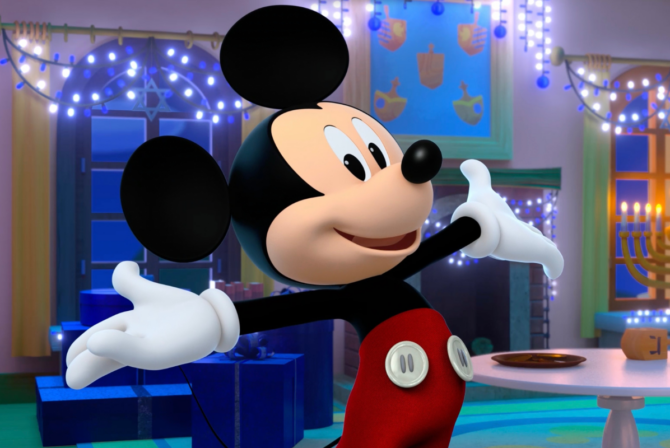 Watch Mickey Mouse Play Dreidel In This New Disney Hanukkah Short
