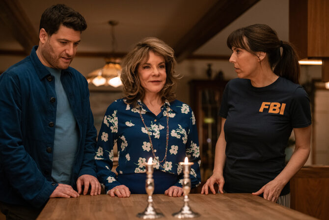L-R: Adam Pally as Wade Whipple, Stockard Channing as Wendy Whipple and Edi Patterson as Wanda Whipple in Knuckles, episode 3, season 1, streaming on Paramount+, 2024.