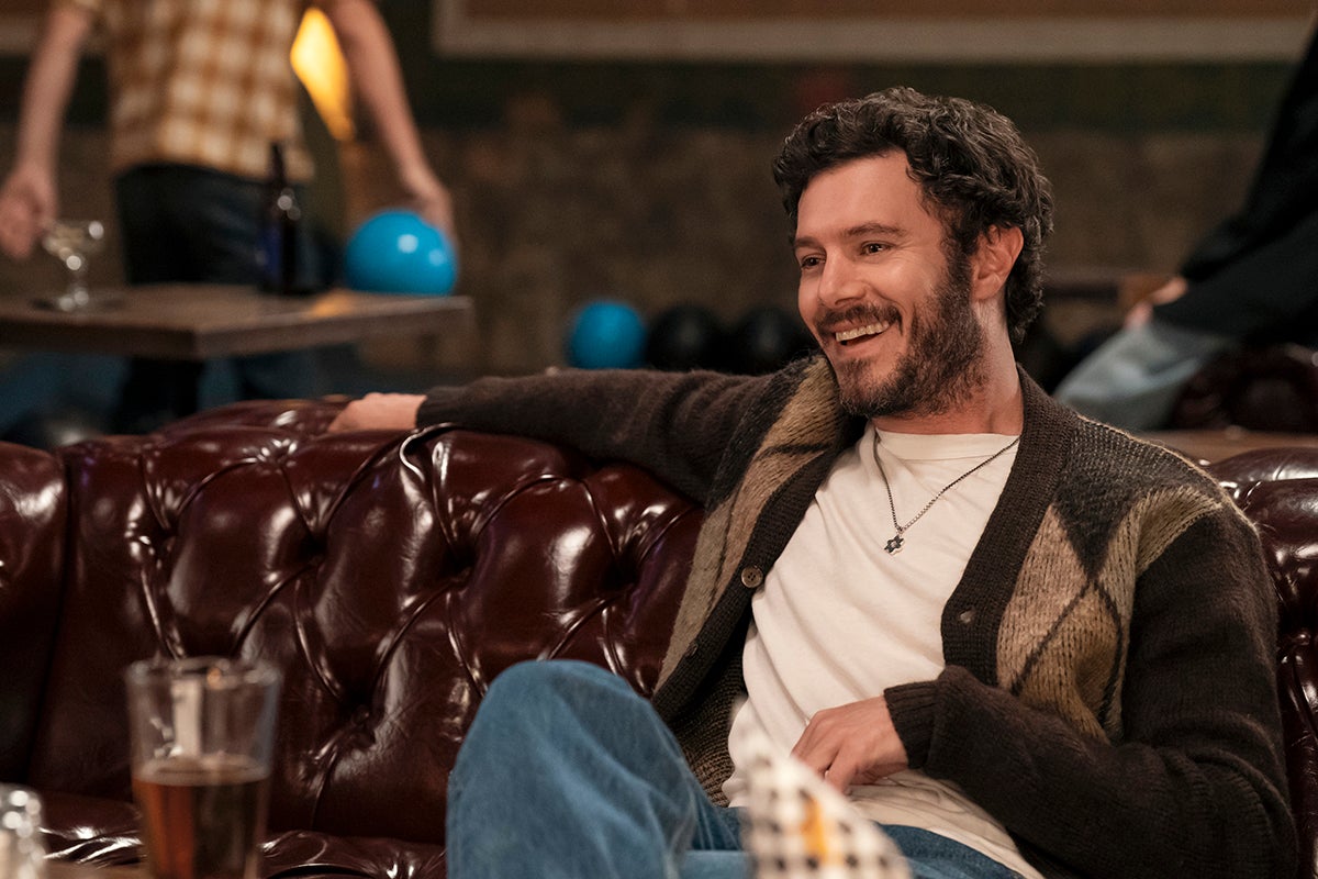 Nobody Wants This. Adam Brody as Noah in episode 205 of Nobody Wants This.
